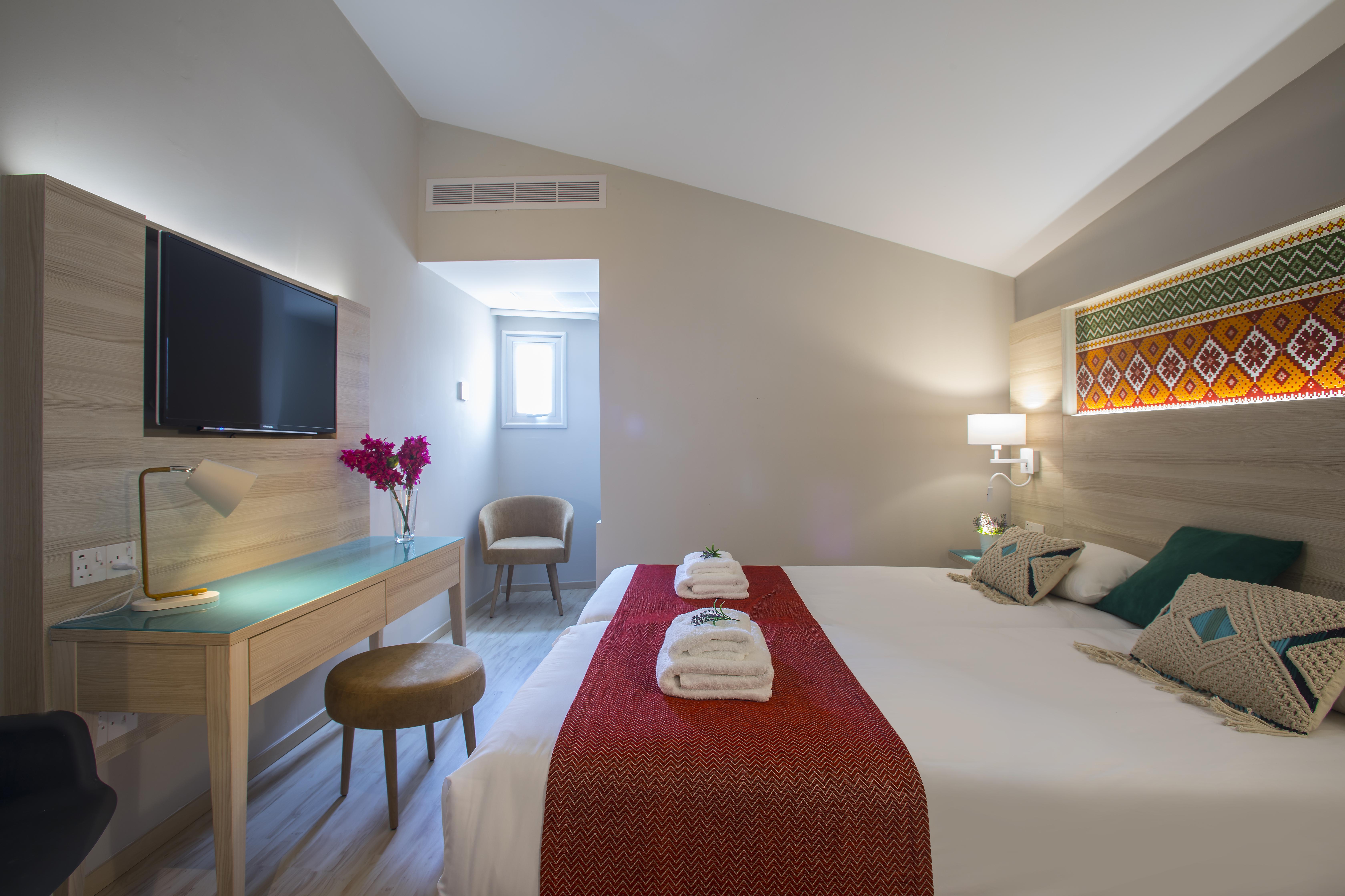 Leonardo Cypria Bay Hotell Geroskipou Exteriör bild