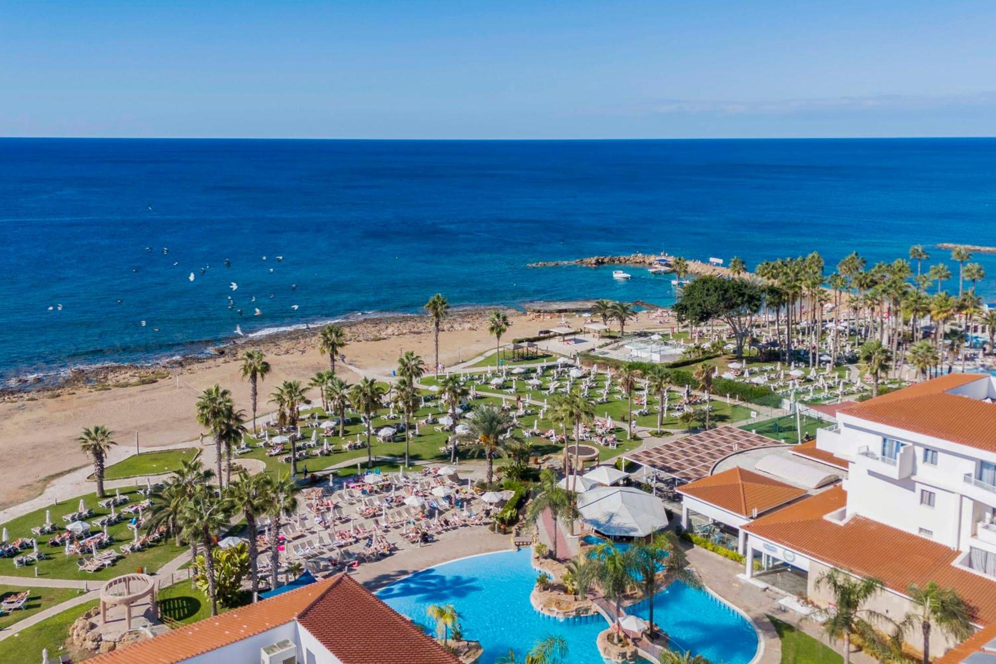 Leonardo Cypria Bay Hotell Geroskipou Exteriör bild