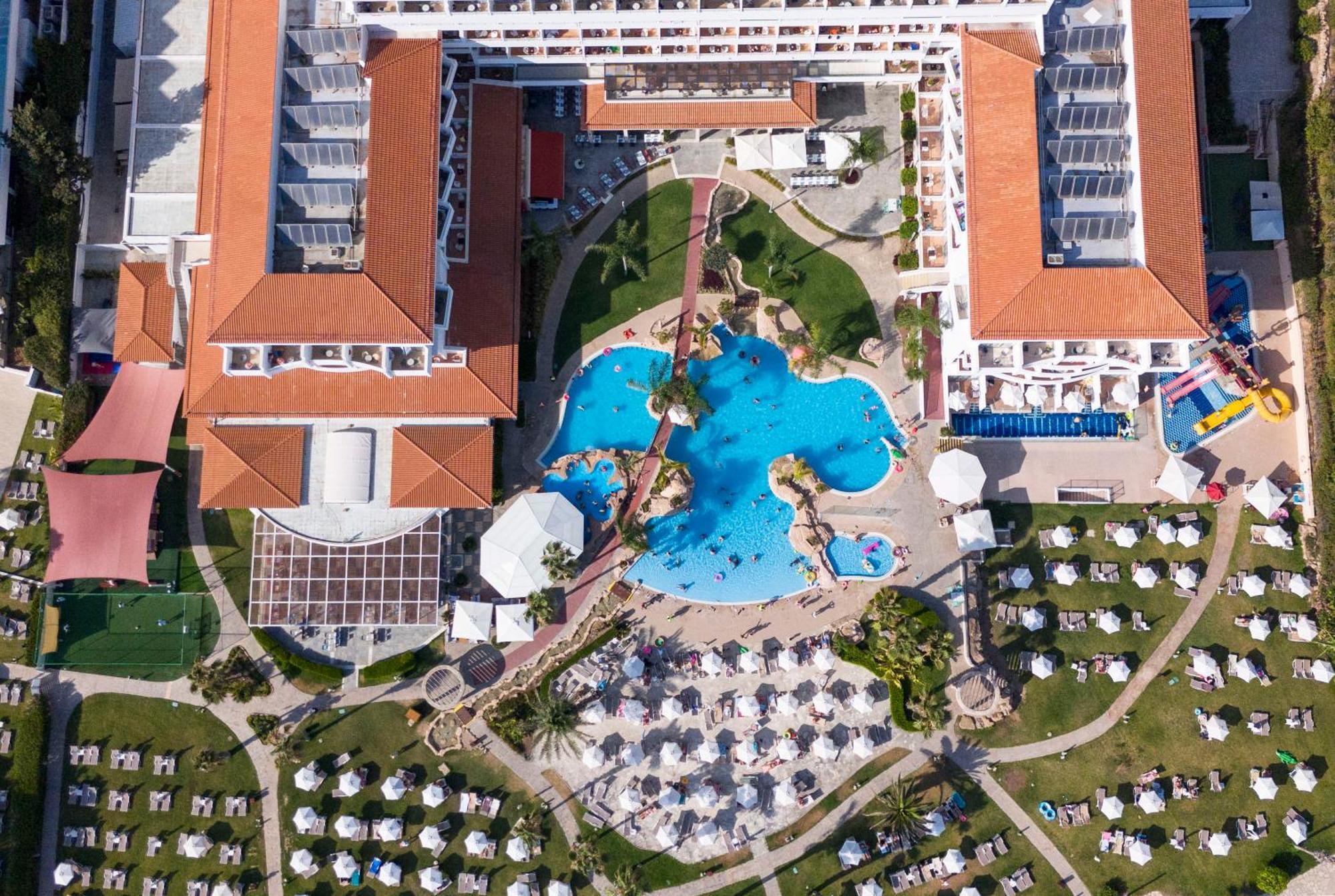 Leonardo Cypria Bay Hotell Geroskipou Exteriör bild