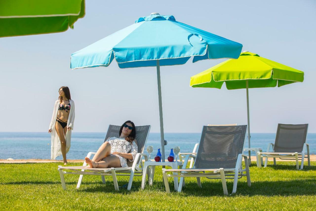 Leonardo Cypria Bay Hotell Geroskipou Exteriör bild