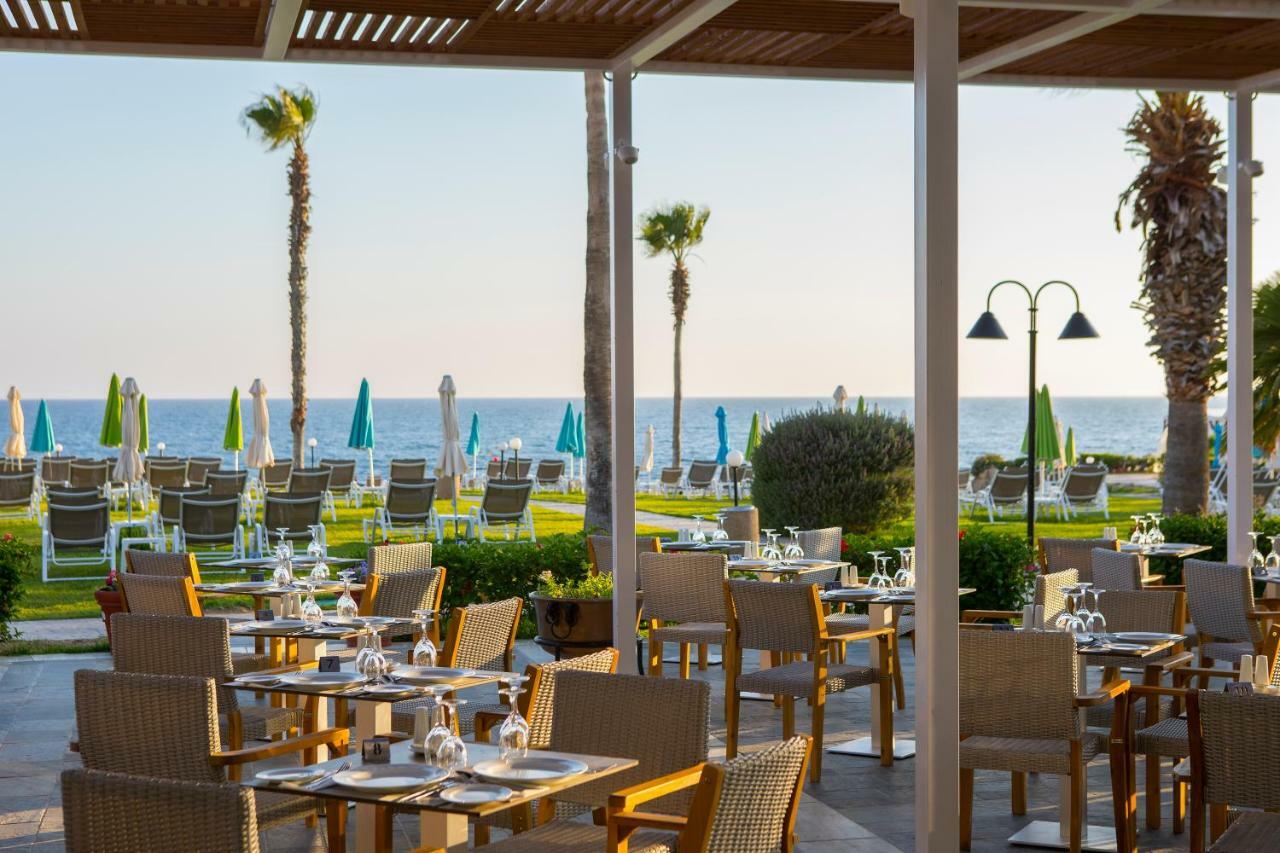 Leonardo Cypria Bay Hotell Geroskipou Exteriör bild